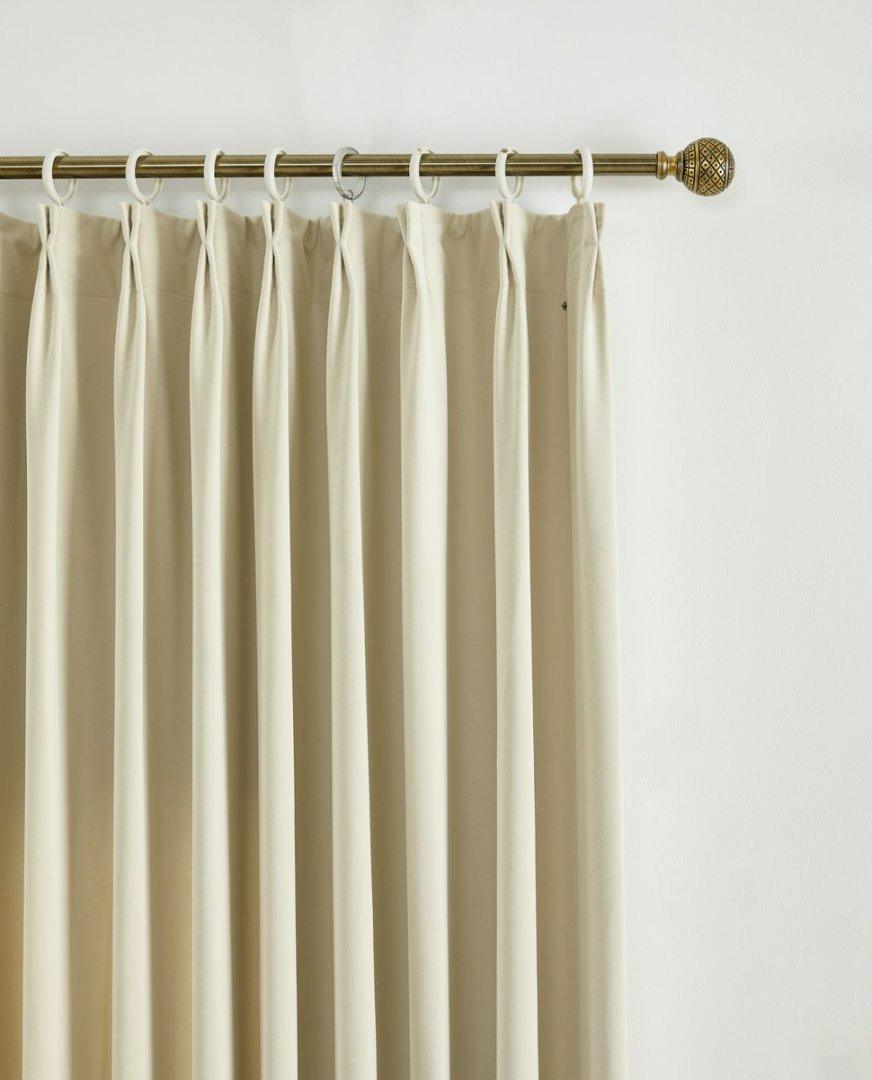 Velmor Velvet Drapes Pleated
